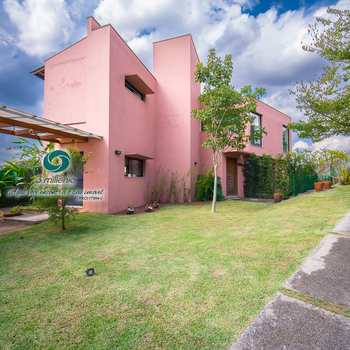 Casa em Cotia, bairro Jardim Caiapiá