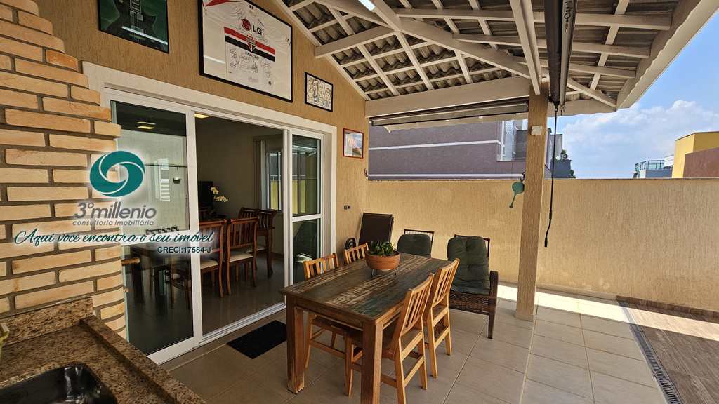 Casa em Cotia, no bairro Moinho Velho