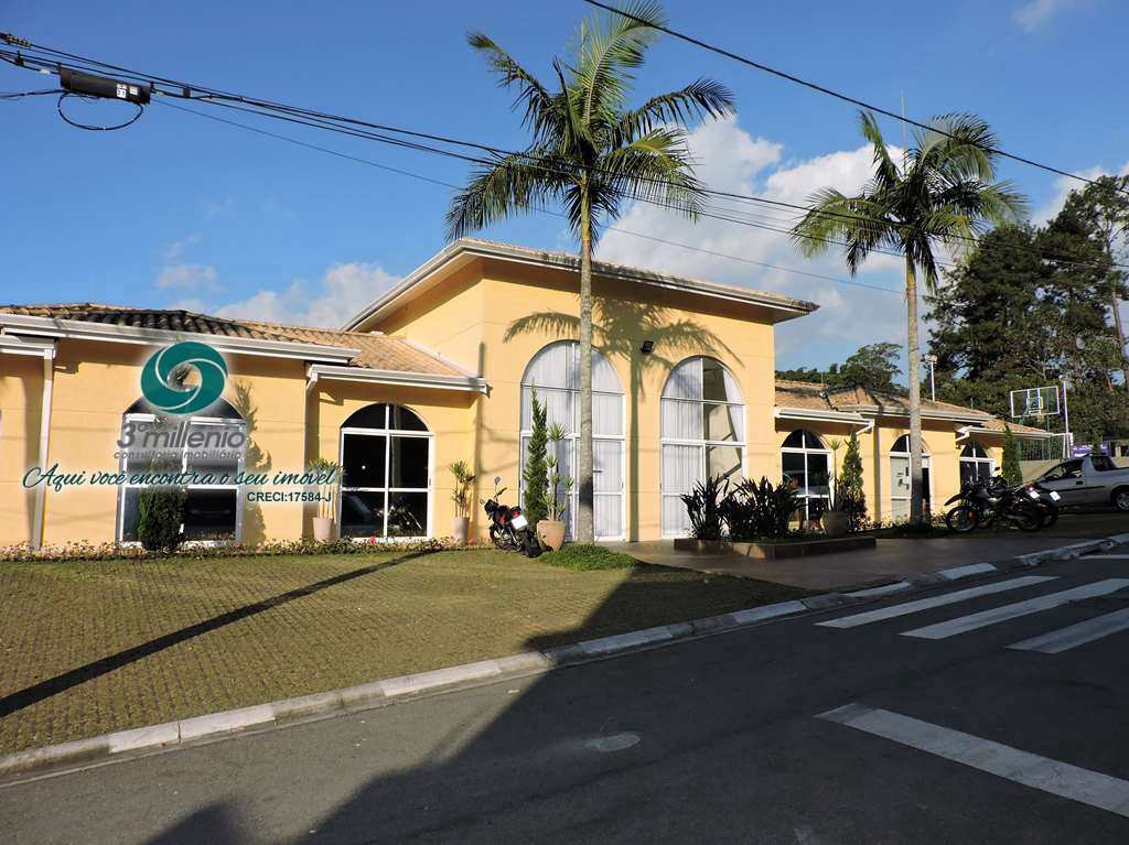Casa em Cotia, no bairro Moinho Velho