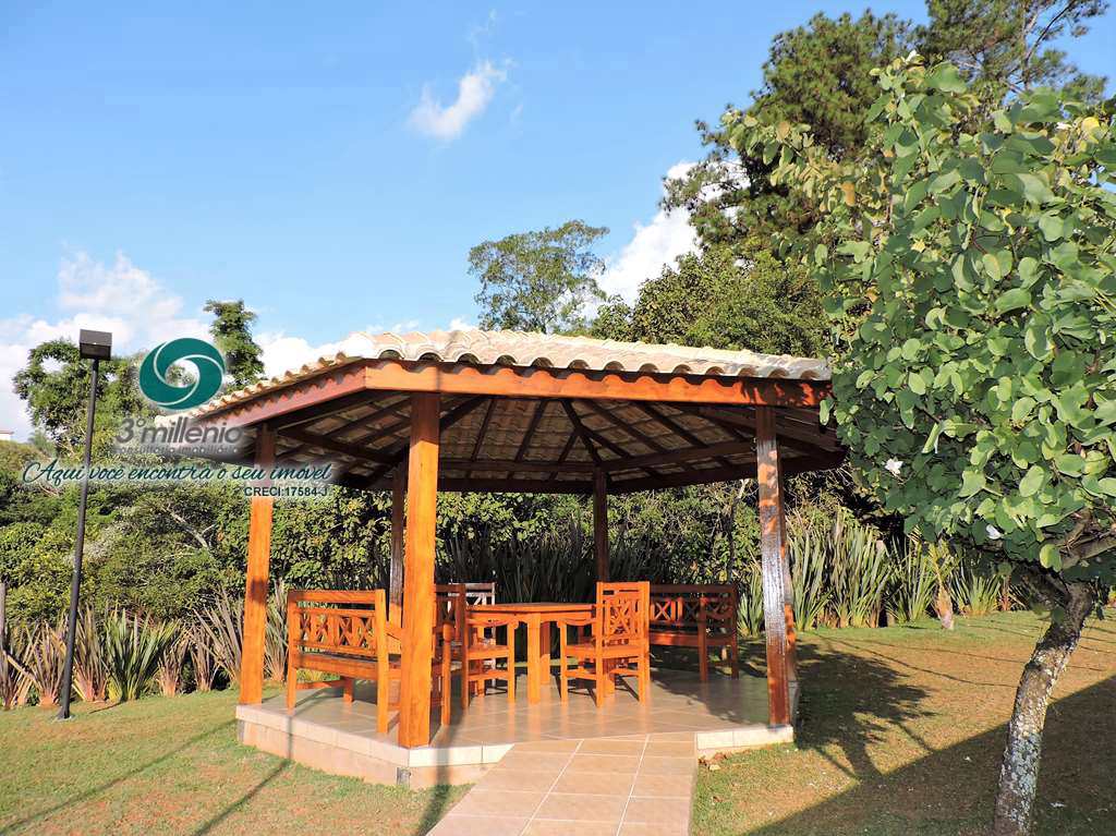 Casa em Cotia, no bairro Moinho Velho