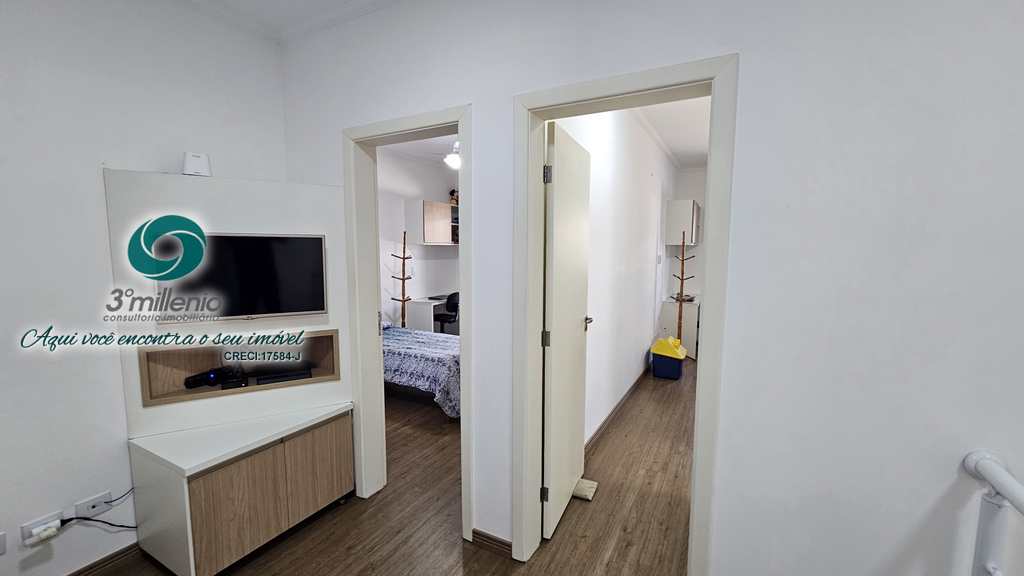 Casa em Cotia, no bairro Moinho Velho