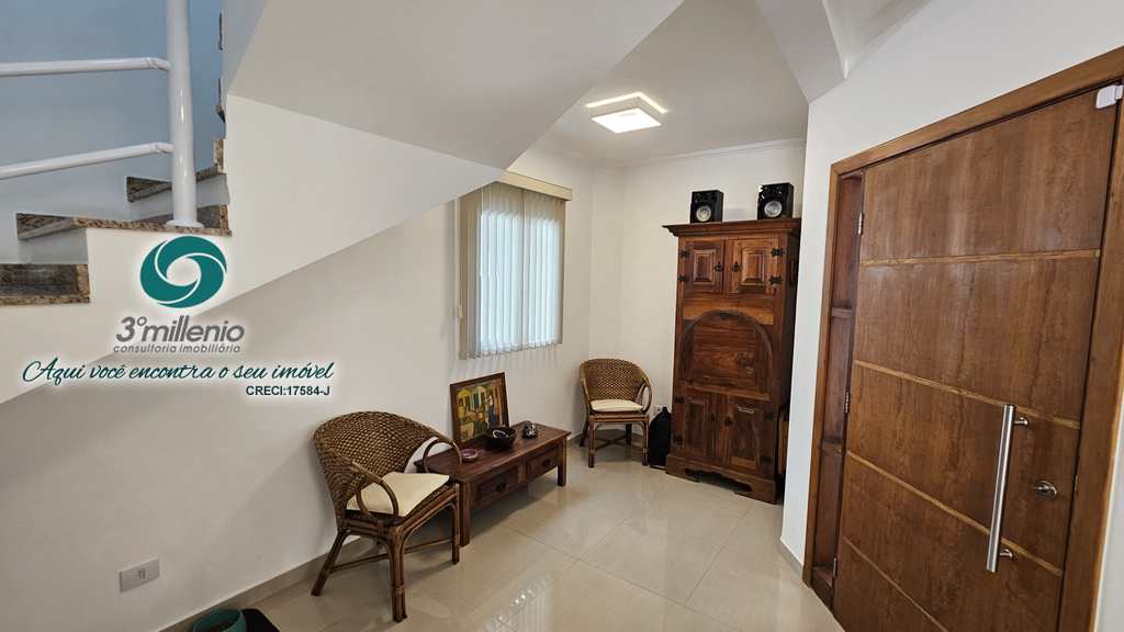 Casa em Cotia, no bairro Moinho Velho
