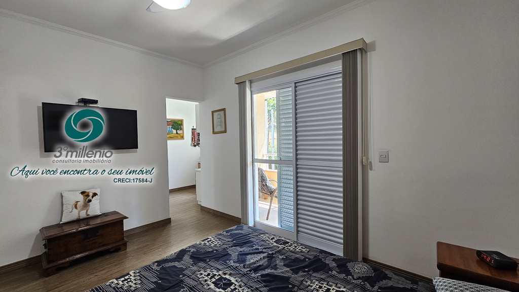 Casa em Cotia, no bairro Moinho Velho