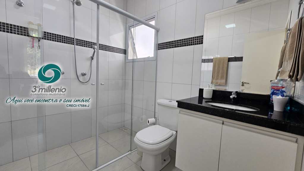 Casa em Cotia, no bairro Moinho Velho