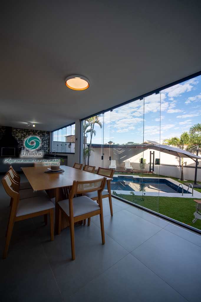 Casa em Cotia, no bairro São Paulo II