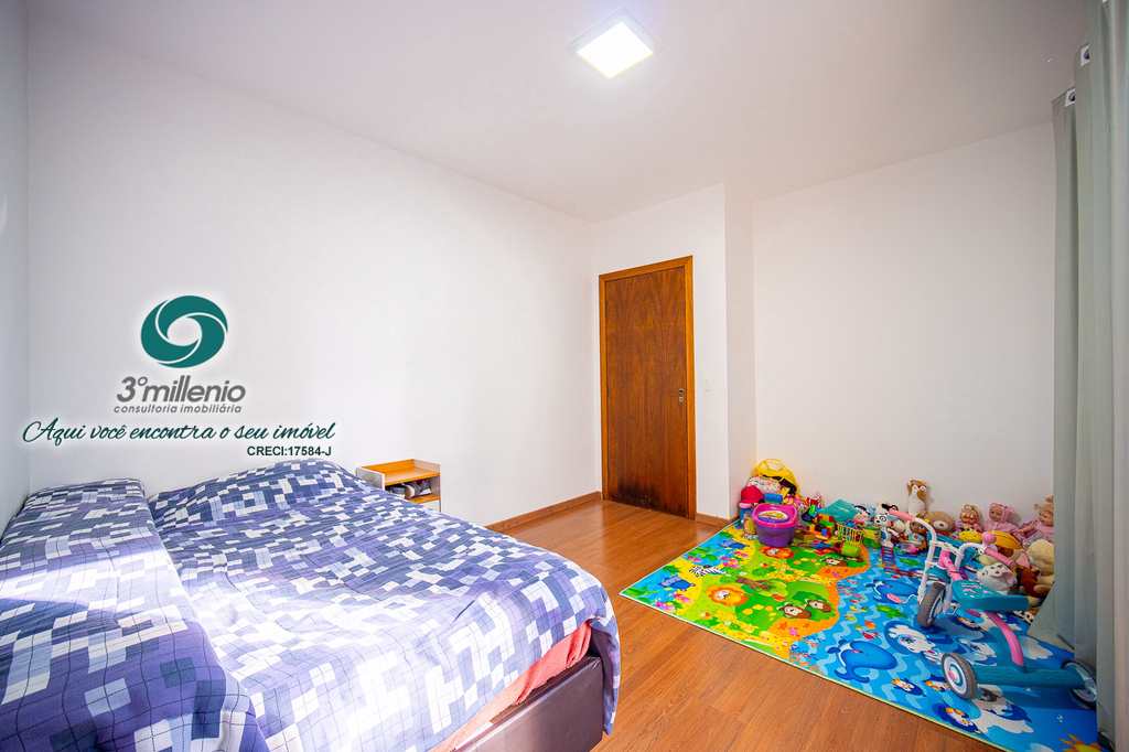 Casa em Cotia, no bairro São Paulo II