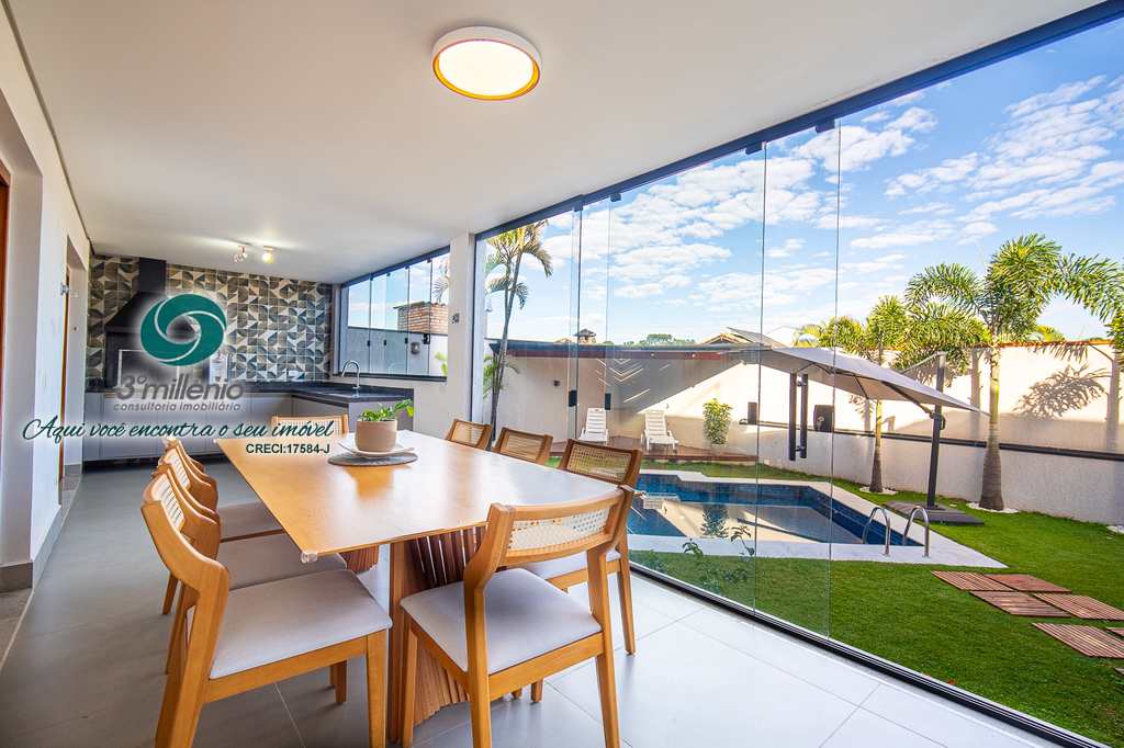 Casa em Cotia, no bairro São Paulo II