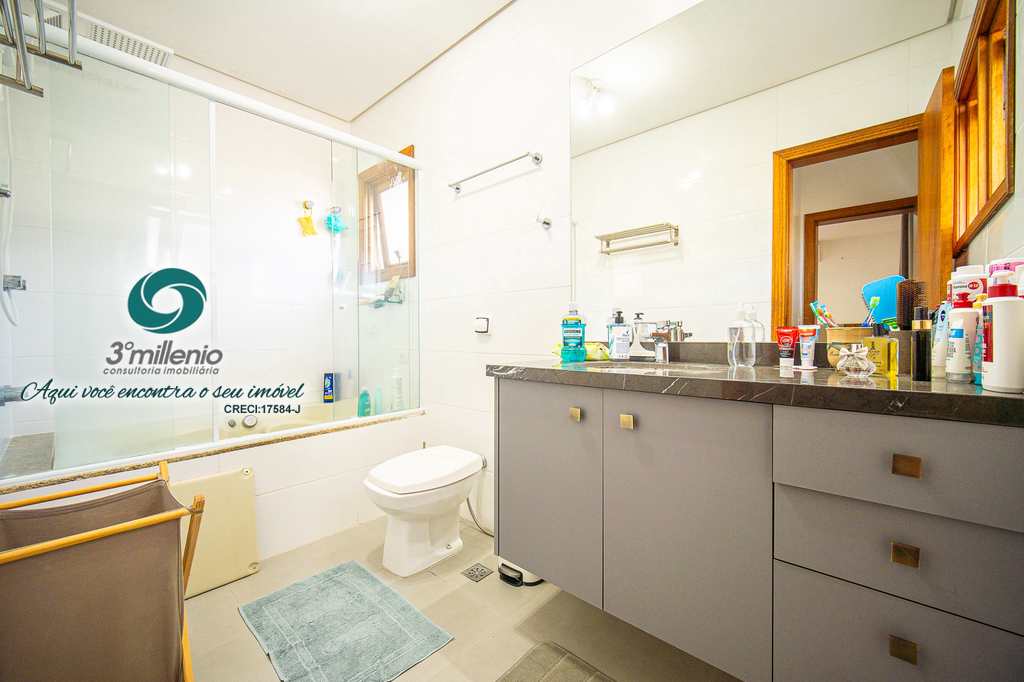 Casa em Cotia, no bairro São Paulo II