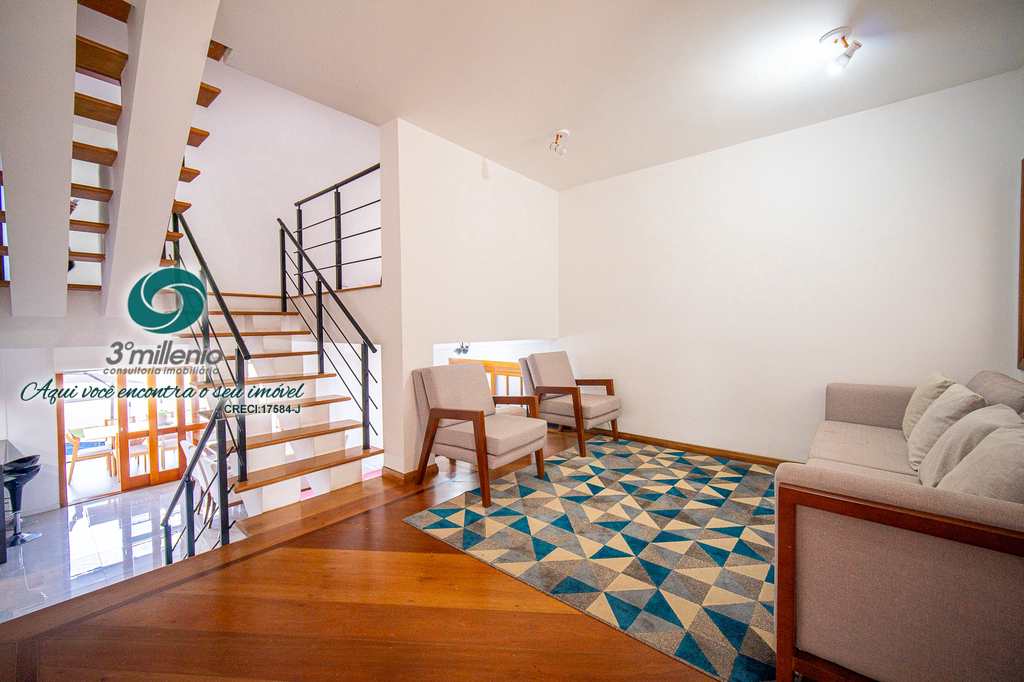 Casa em Cotia, no bairro São Paulo II