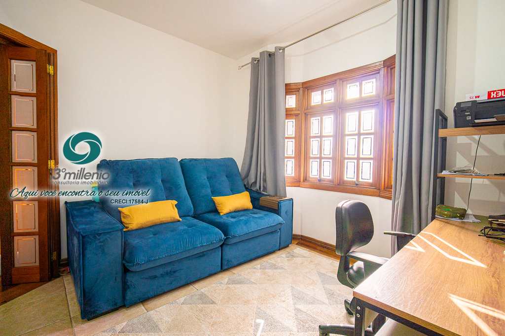 Casa em Cotia, no bairro São Paulo II