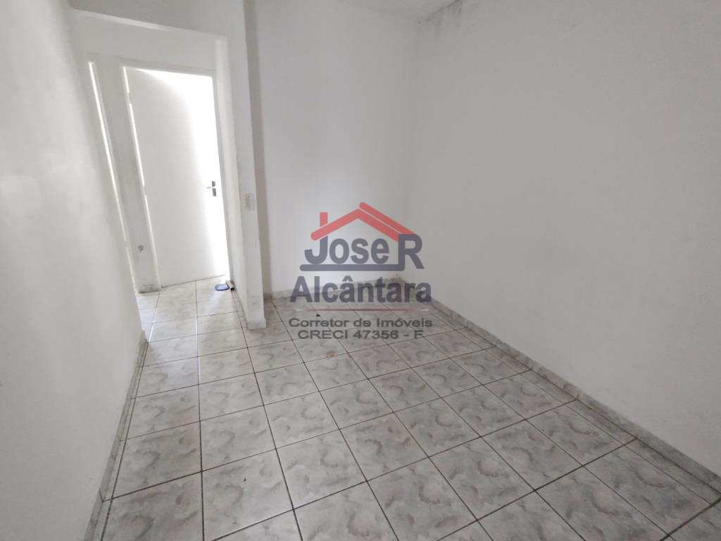 Casa em Praia Grande, no bairro Samambaia