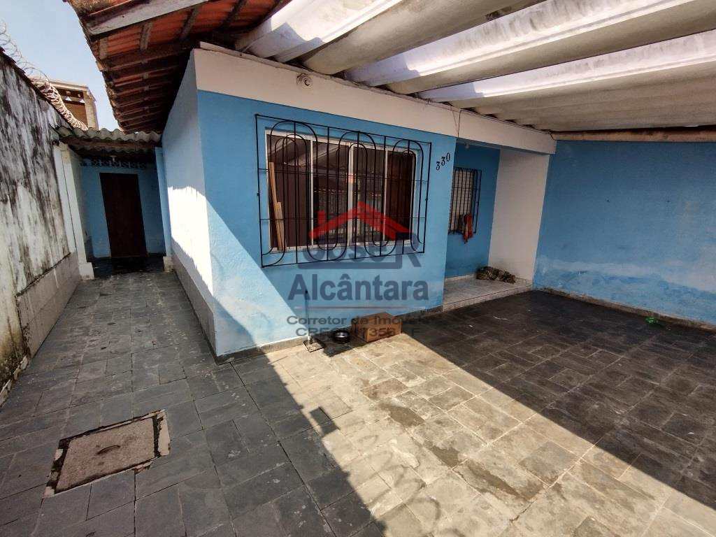 Casa em Praia Grande, no bairro Samambaia