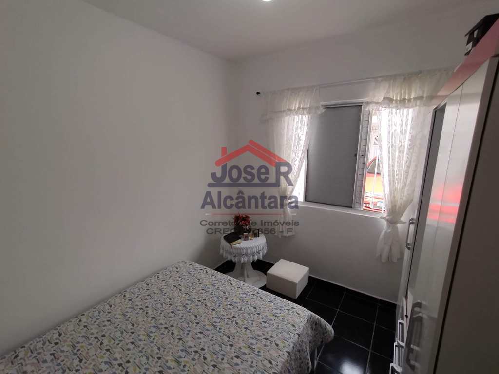Casa em Praia Grande, no bairro Samambaia