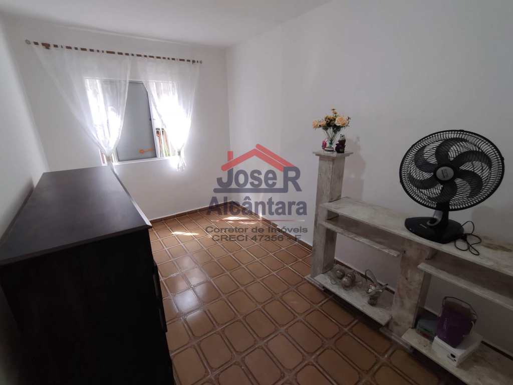 Casa em Praia Grande, no bairro Samambaia