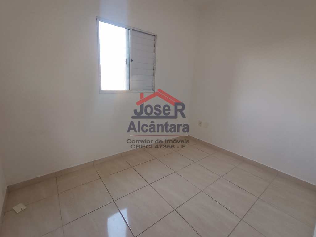 Sobrado de Condomínio em Praia Grande, no bairro Melvi