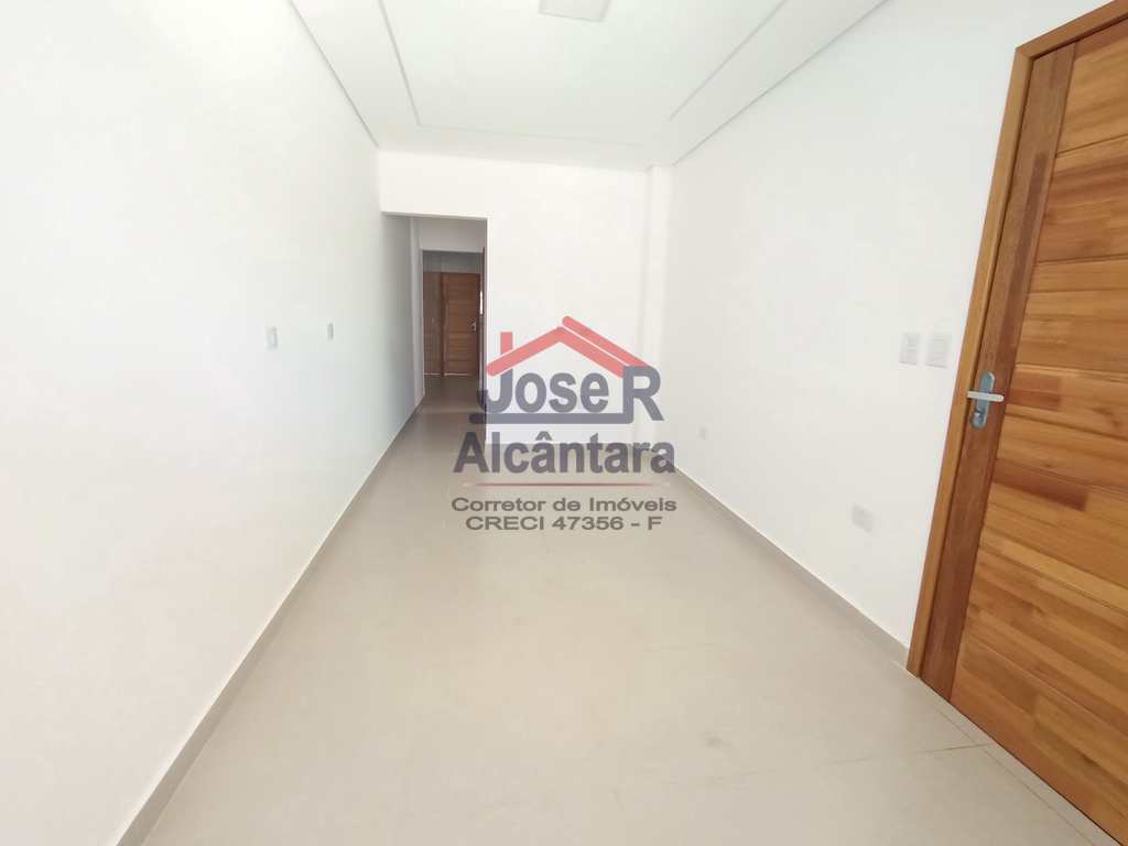 Sobrado em Praia Grande, no bairro Caiçara