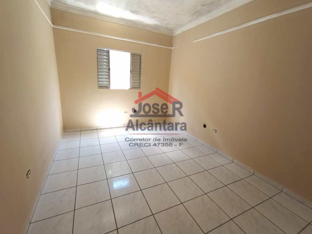 Casa em Praia Grande, no bairro Samambaia