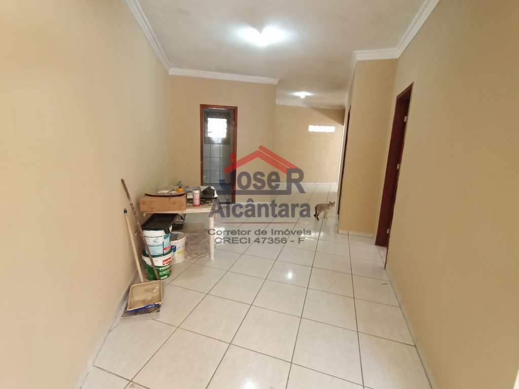 Casa em Praia Grande, no bairro Samambaia