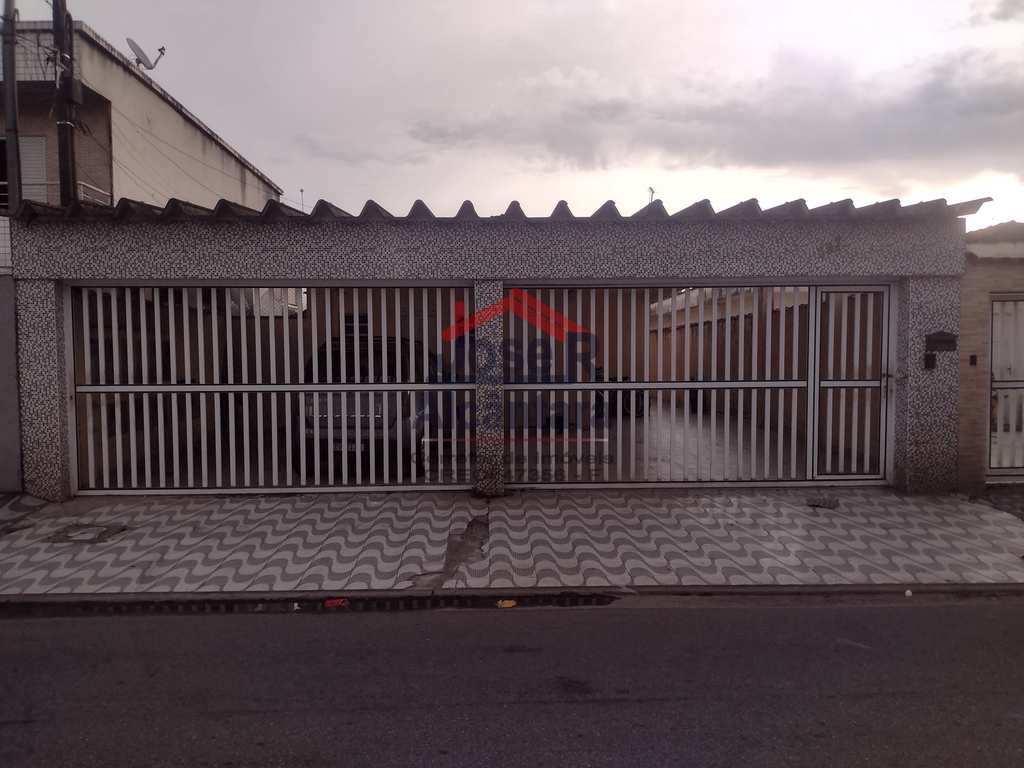 Casa de Condomínio em Praia Grande, no bairro Samambaia