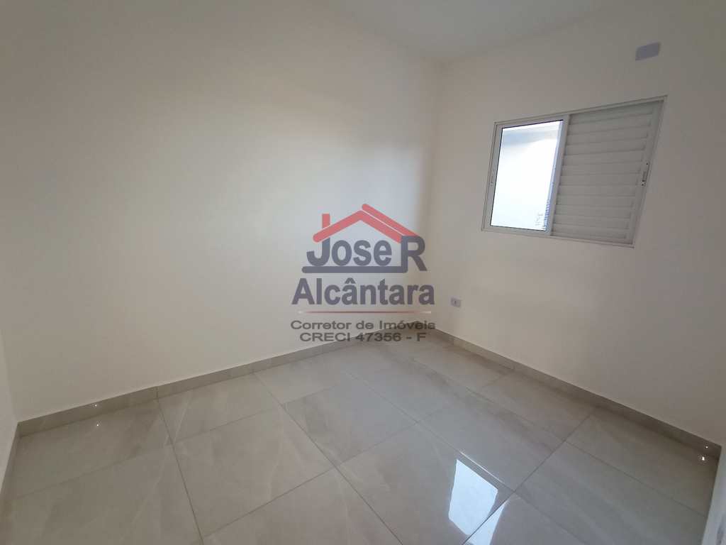 Casa de Condomínio em Praia Grande, no bairro Samambaia