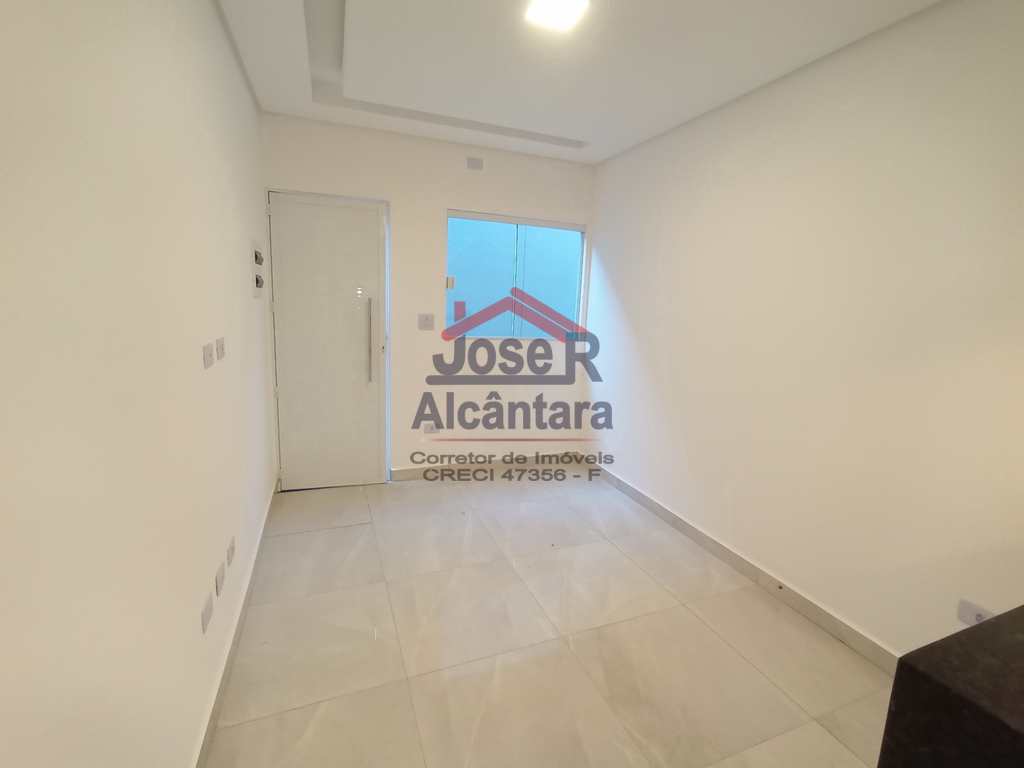 Casa de Condomínio em Praia Grande, no bairro Samambaia