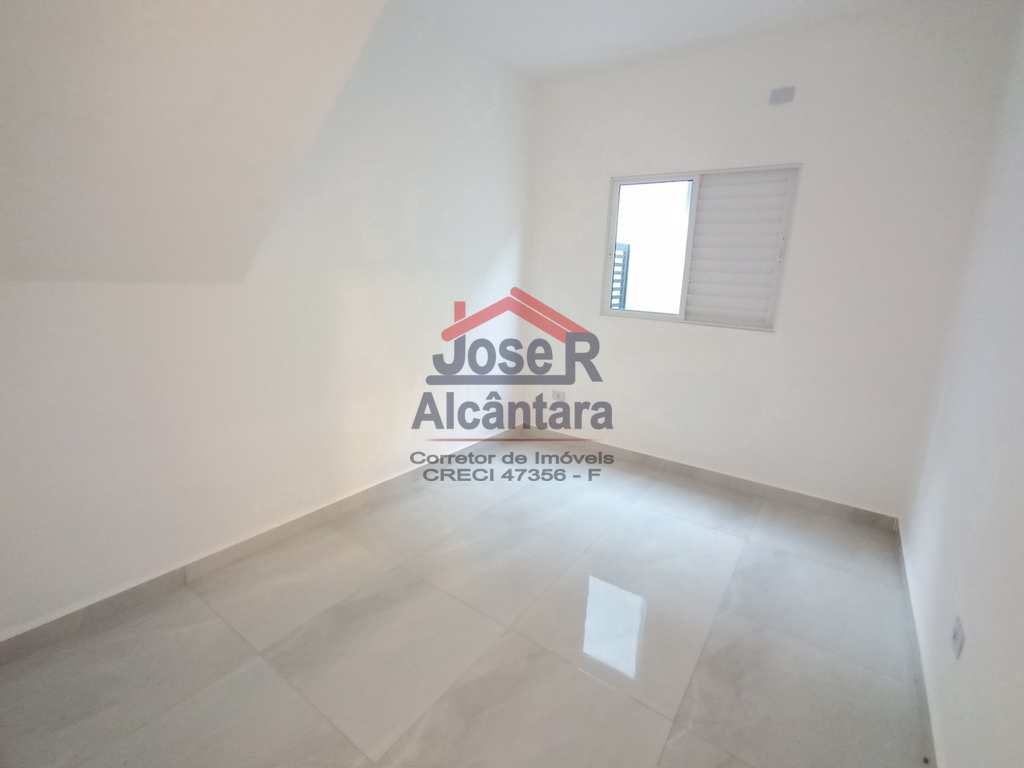 Casa de Condomínio em Praia Grande, no bairro Samambaia