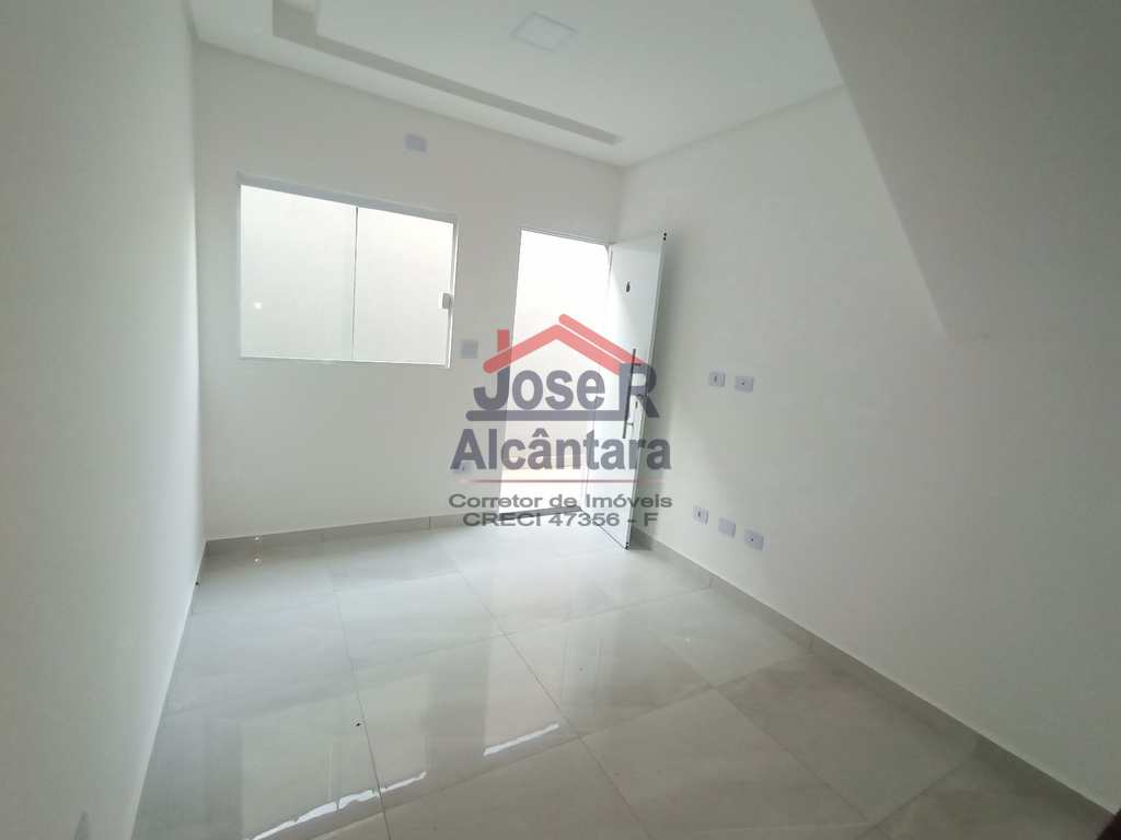 Casa de Condomínio em Praia Grande, no bairro Samambaia