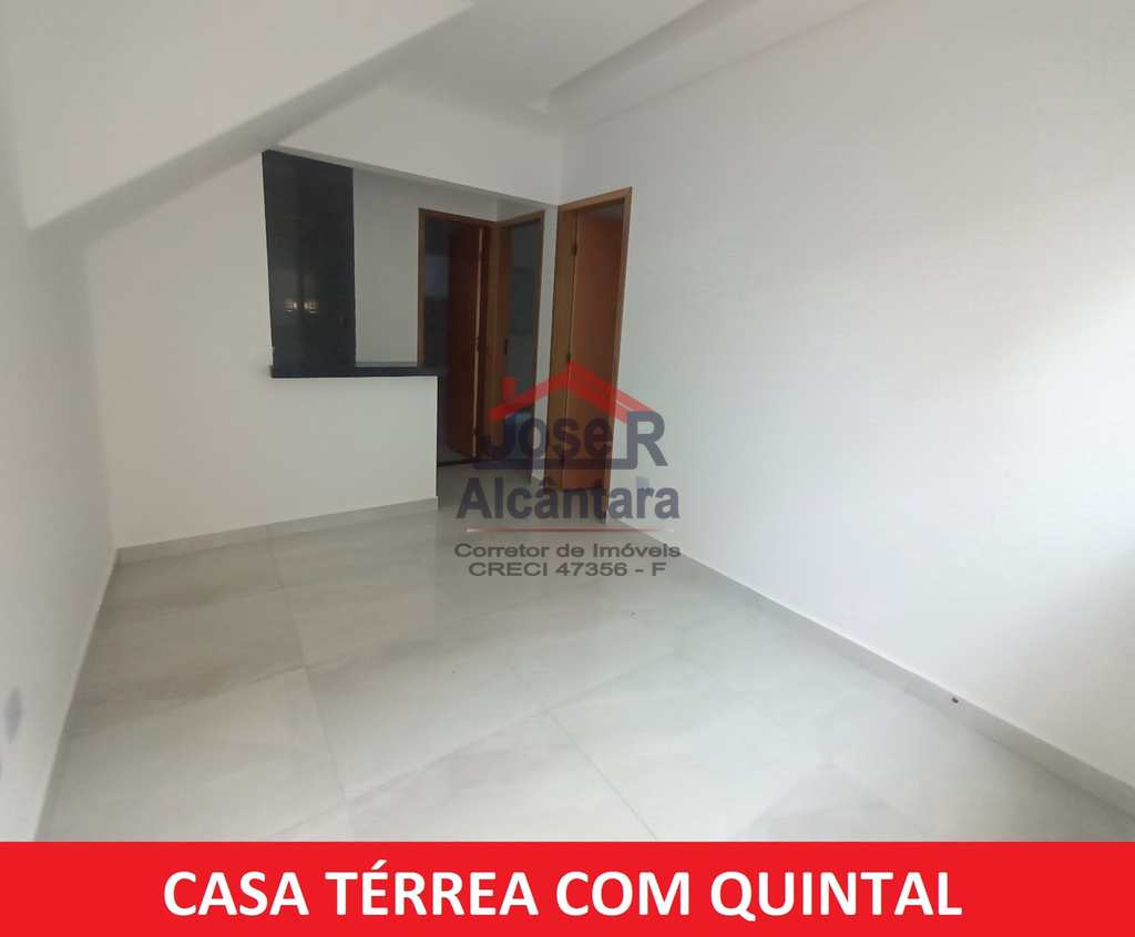 Casa de Condomínio em Praia Grande, no bairro Samambaia