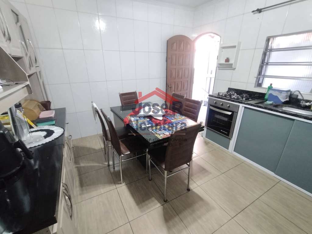 Casa em Praia Grande, no bairro Esmeralda