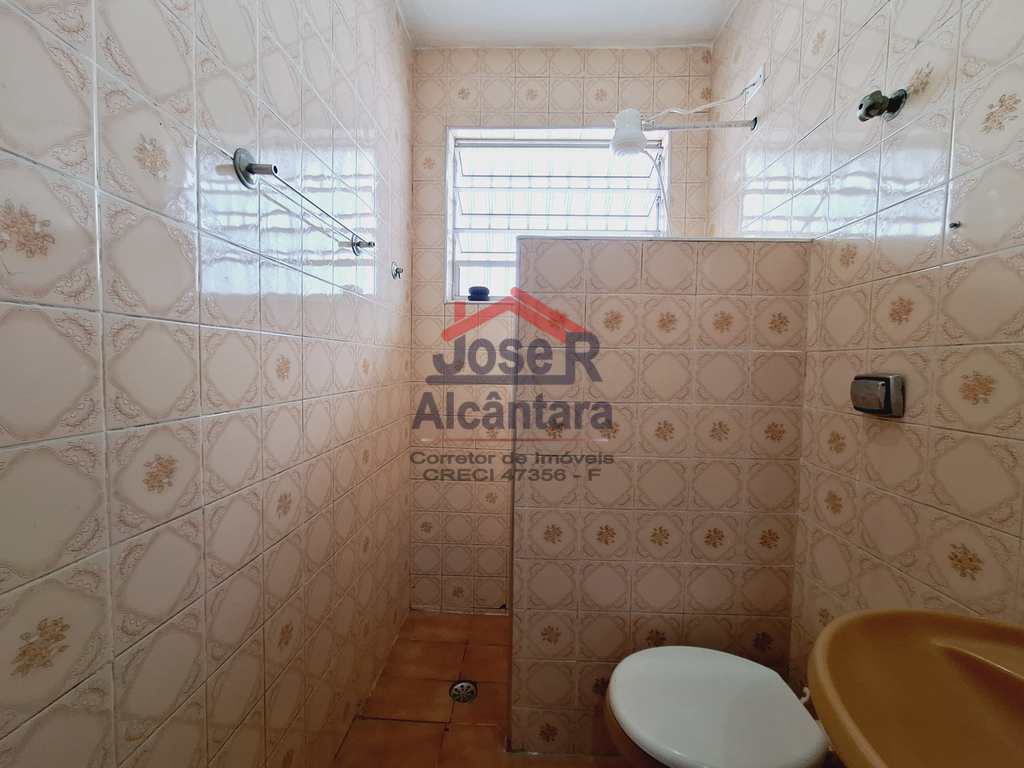 Casa em Praia Grande, no bairro Samambaia
