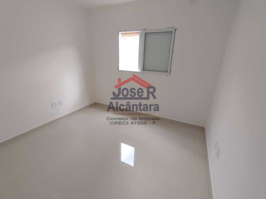 Casa de Condomínio em Praia Grande, no bairro Sítio do Campo
