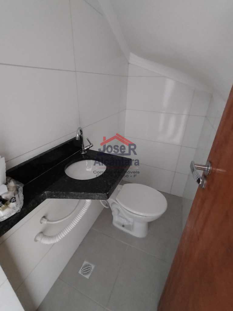 Sobrado de Condomínio em Praia Grande, no bairro Sítio do Campo
