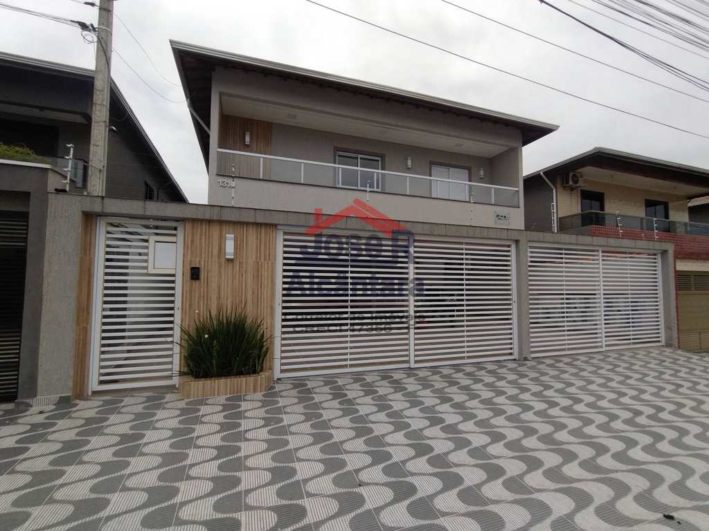 Sobrado de Condomínio em Praia Grande, no bairro Sítio do Campo