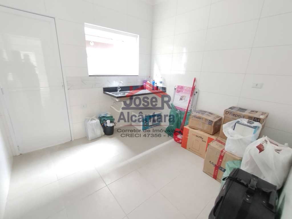 Sobrado de Condomínio em Praia Grande, no bairro Sítio do Campo