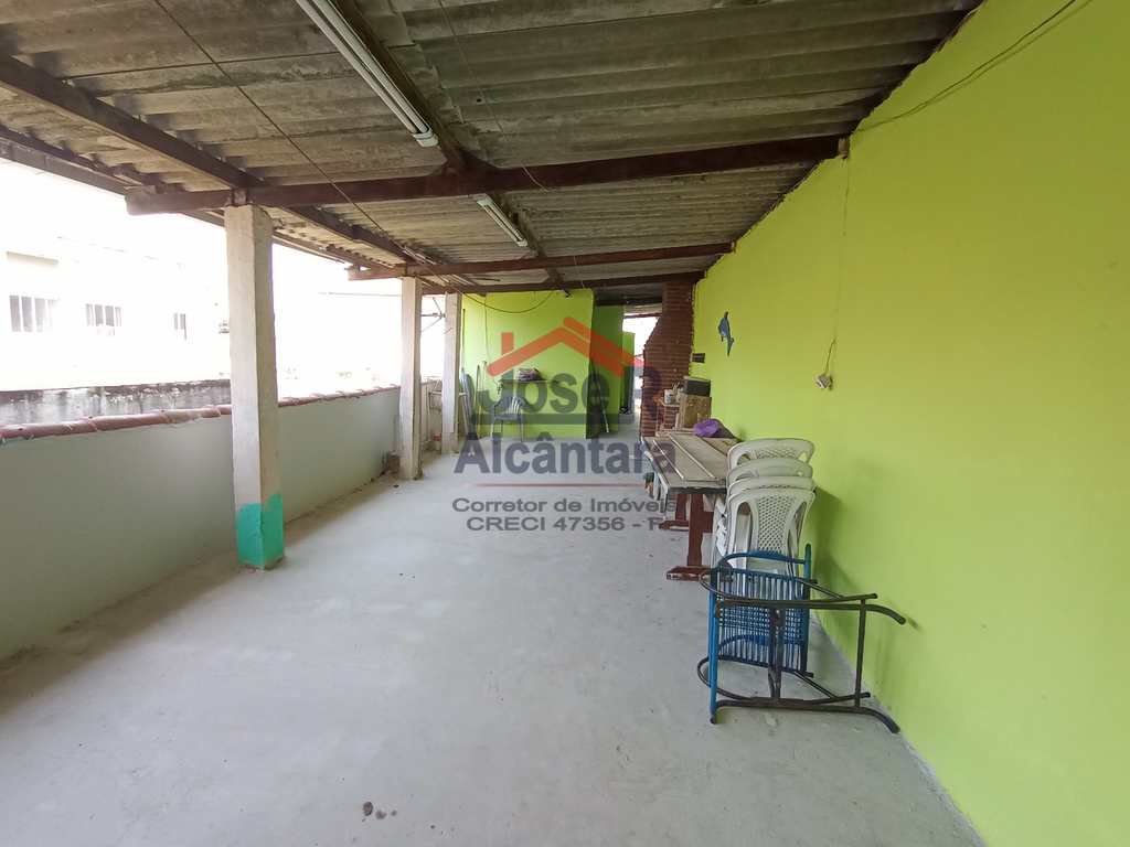 Casa em Praia Grande, no bairro Samambaia
