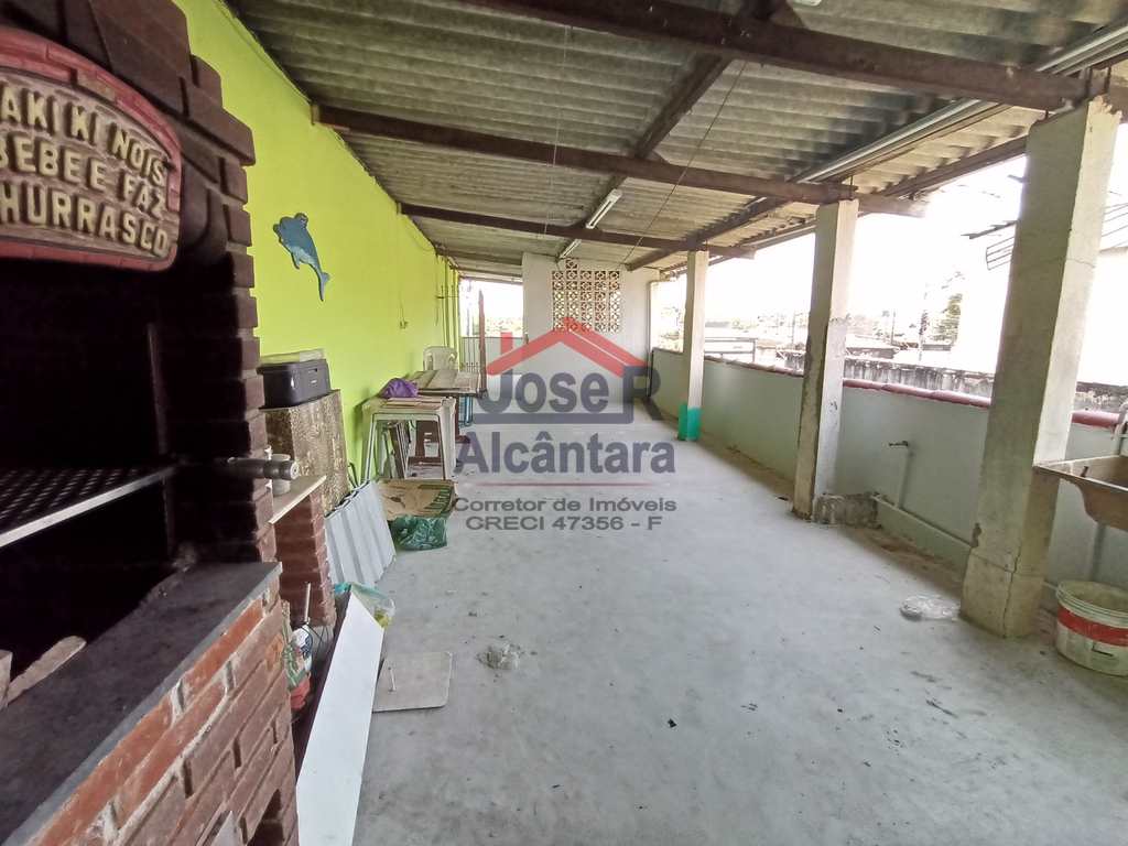 Casa em Praia Grande, no bairro Samambaia