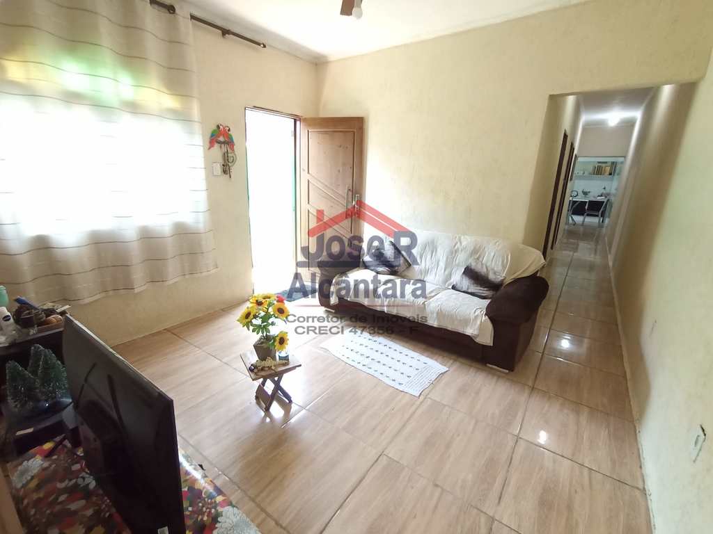 Casa em Praia Grande, no bairro Samambaia