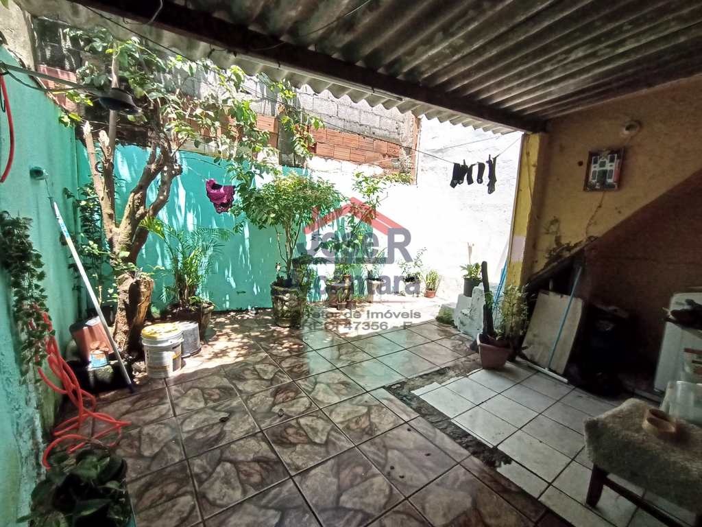 Casa em Praia Grande, no bairro Samambaia