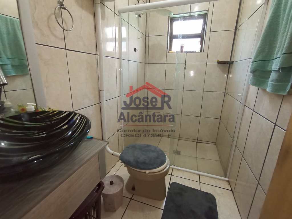 Casa em Praia Grande, no bairro Samambaia