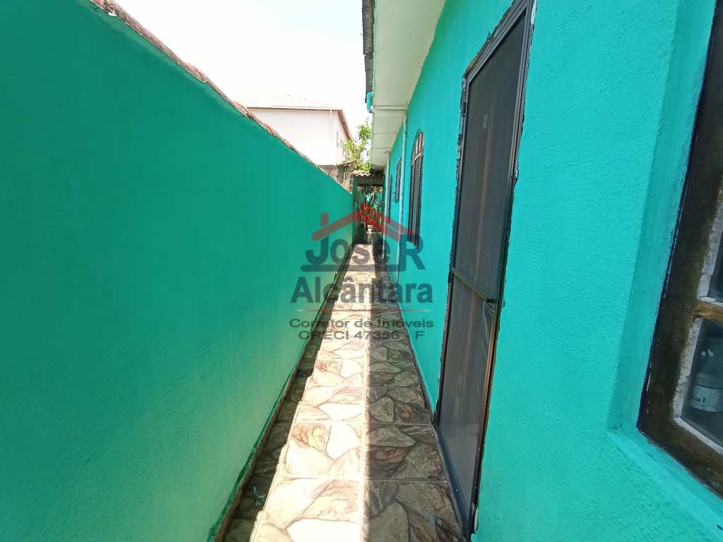 Casa em Praia Grande, no bairro Samambaia