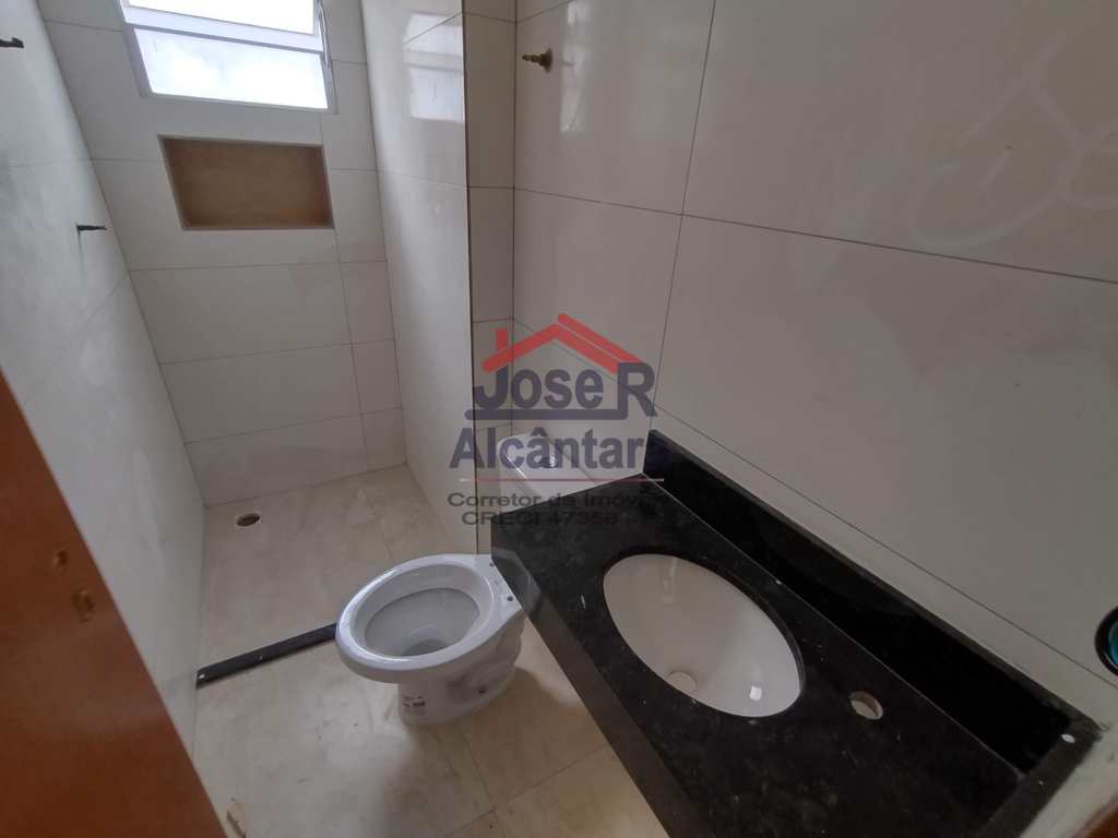 Casa de Condomínio em Praia Grande, no bairro Samambaia