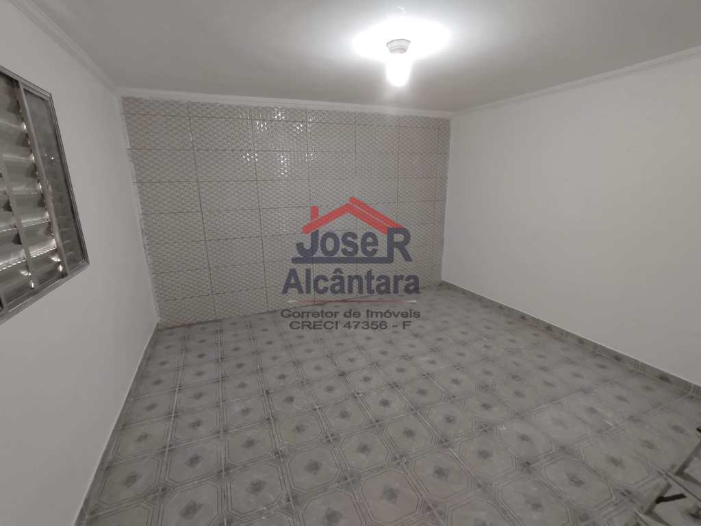 Casa em Praia Grande, no bairro Samambaia