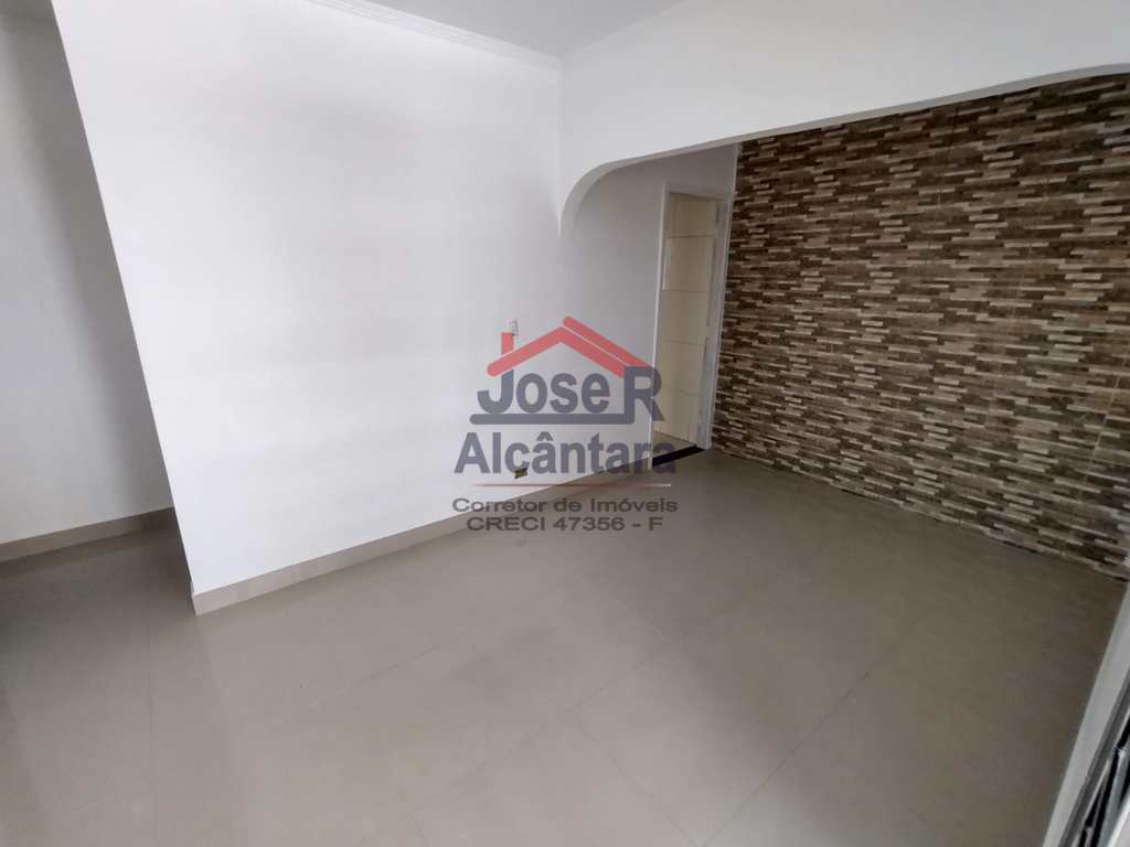 Casa em Praia Grande, no bairro Samambaia