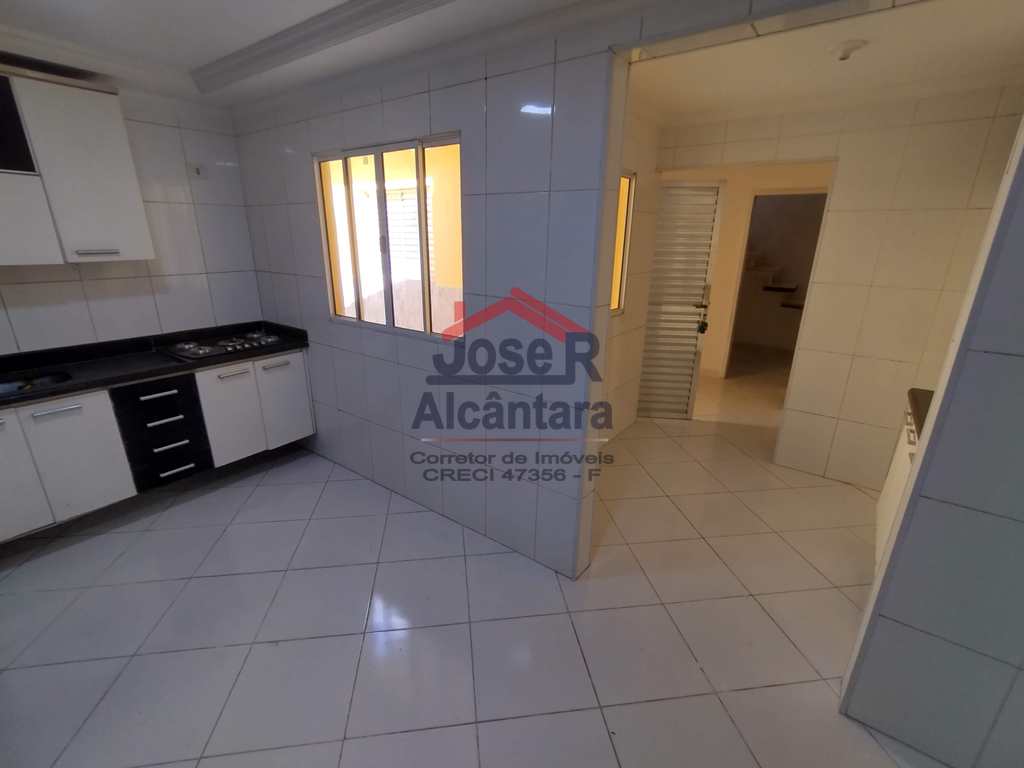 Casa em Praia Grande, no bairro Samambaia
