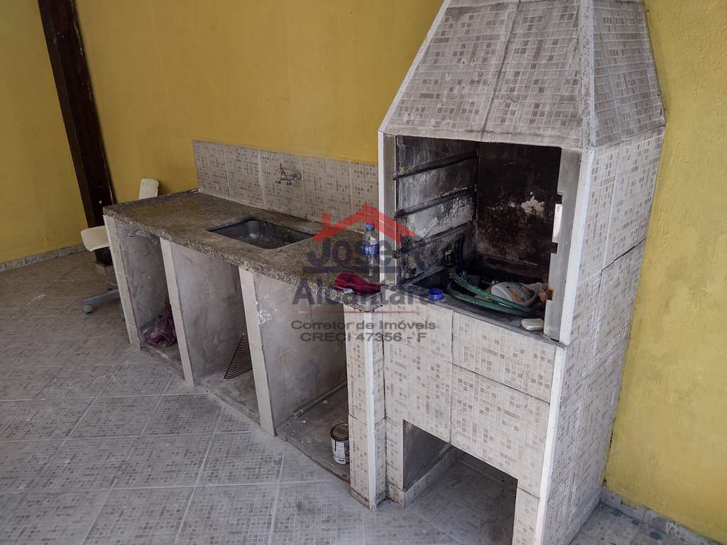 Casa em Praia Grande, no bairro Samambaia