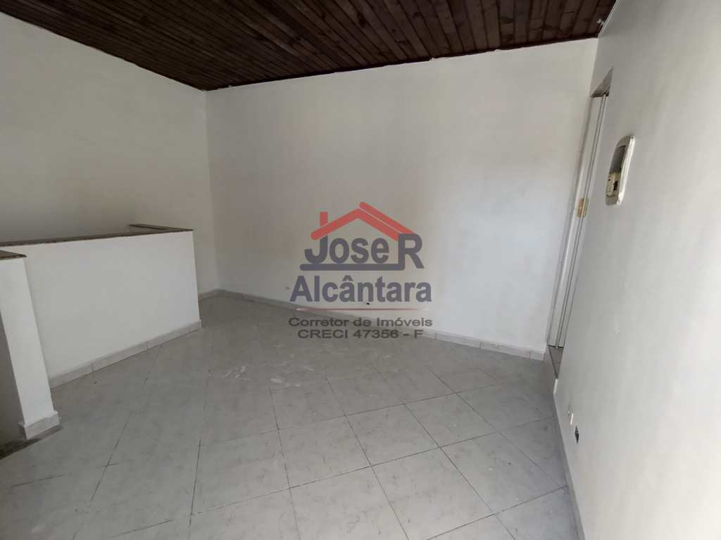 Casa em Praia Grande, no bairro Samambaia