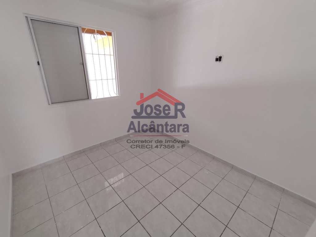 Casa em Praia Grande, no bairro Samambaia