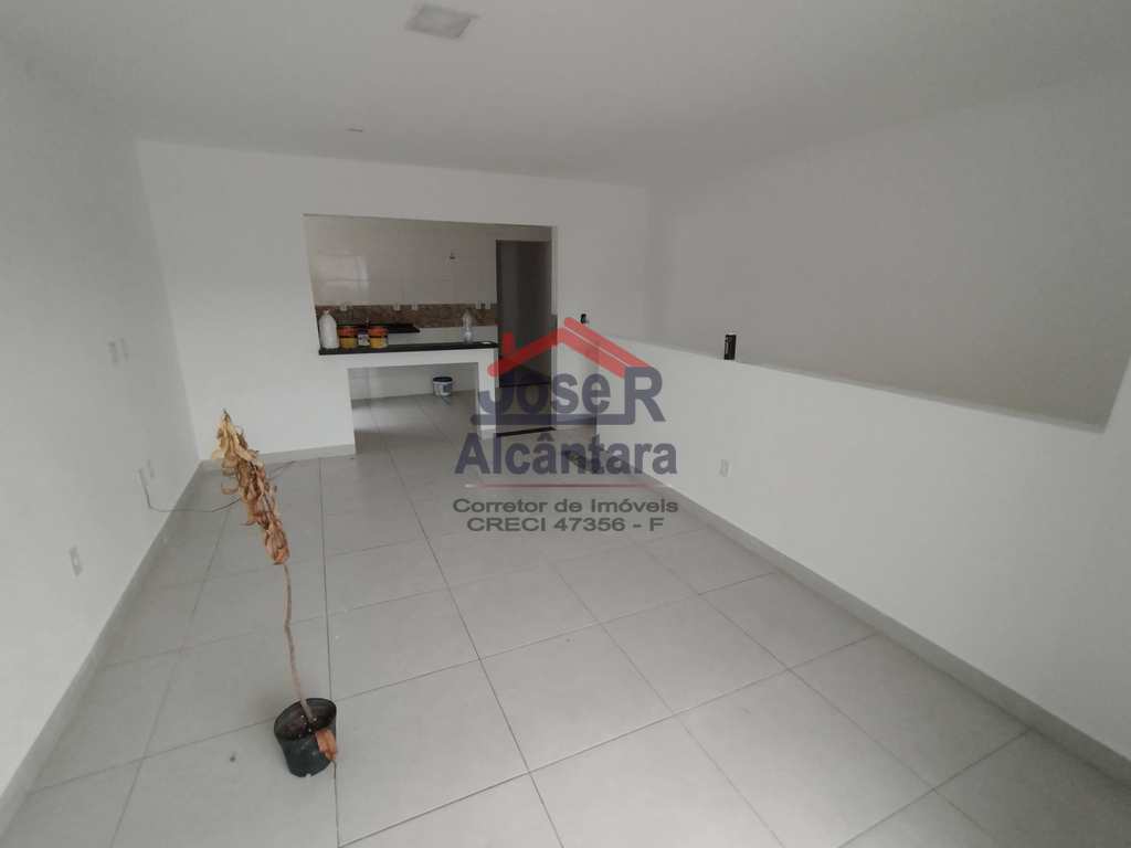 Casa em Praia Grande, no bairro Ribeirópolis