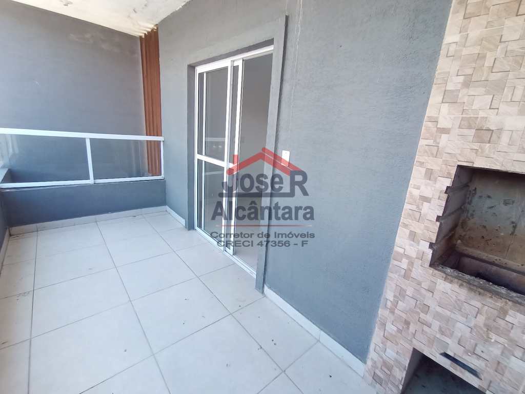 Casa em Praia Grande, no bairro Ribeirópolis