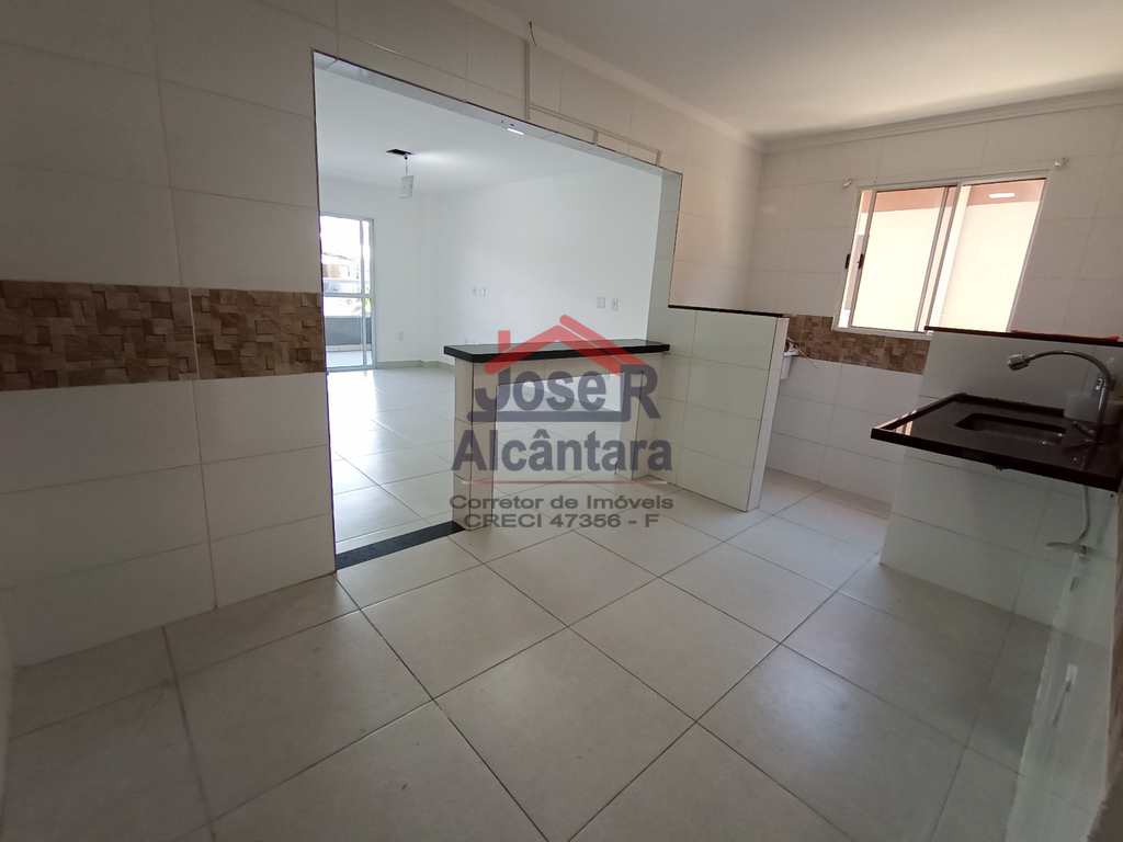 Casa em Praia Grande, no bairro Ribeirópolis